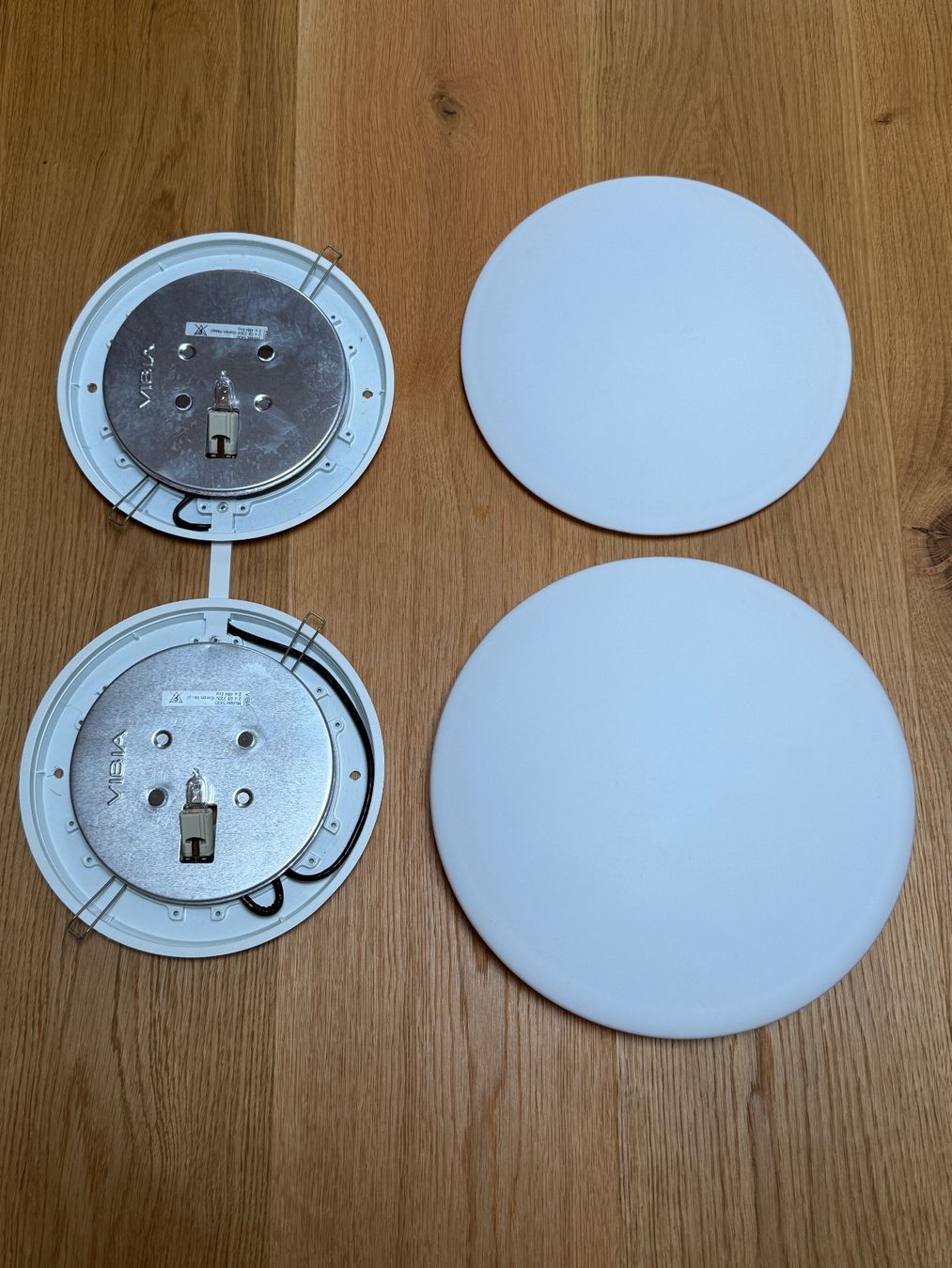 Lampadari & plafoniere: VIBIA Puck 2 Wandlampe / Deckenlampe #2 – Nuovo (secondo la descrizione) da Bern venduto da Modern-Era 6
