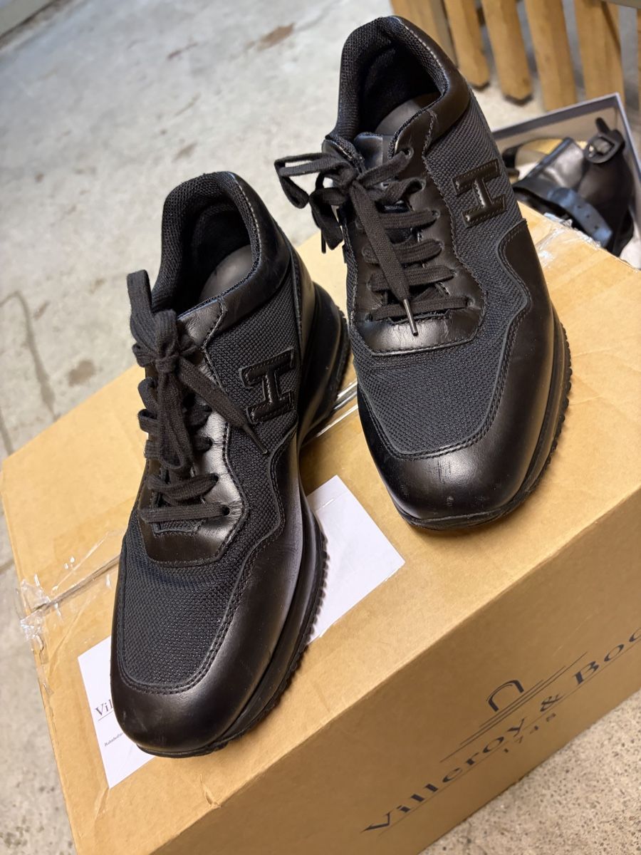 Hogan Damenschuhe: Hogan Sneakers black size 38 – Gebraucht aus Baar von ViennaG 1
