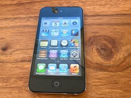 iPod touch 4G 8GB voll funktionstüchtig