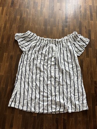 Damen Bluse gestreift schulterfrei weiss schwarz Grösse S