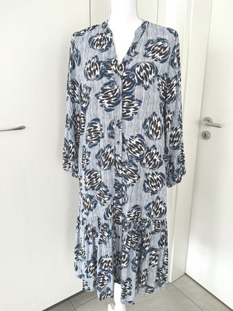 Damen Kleid von NILE, Gr. S, NEU! 100% Viskose. Midikleid.  