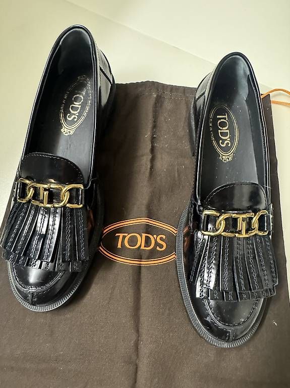 Scarpe da donna: Tods Loafers  – Usato da Rotkreuz venduto da Mini_mela33