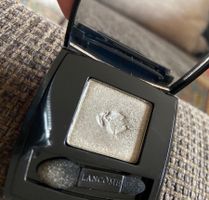 Ombre à paupières argentée mono Lancôme