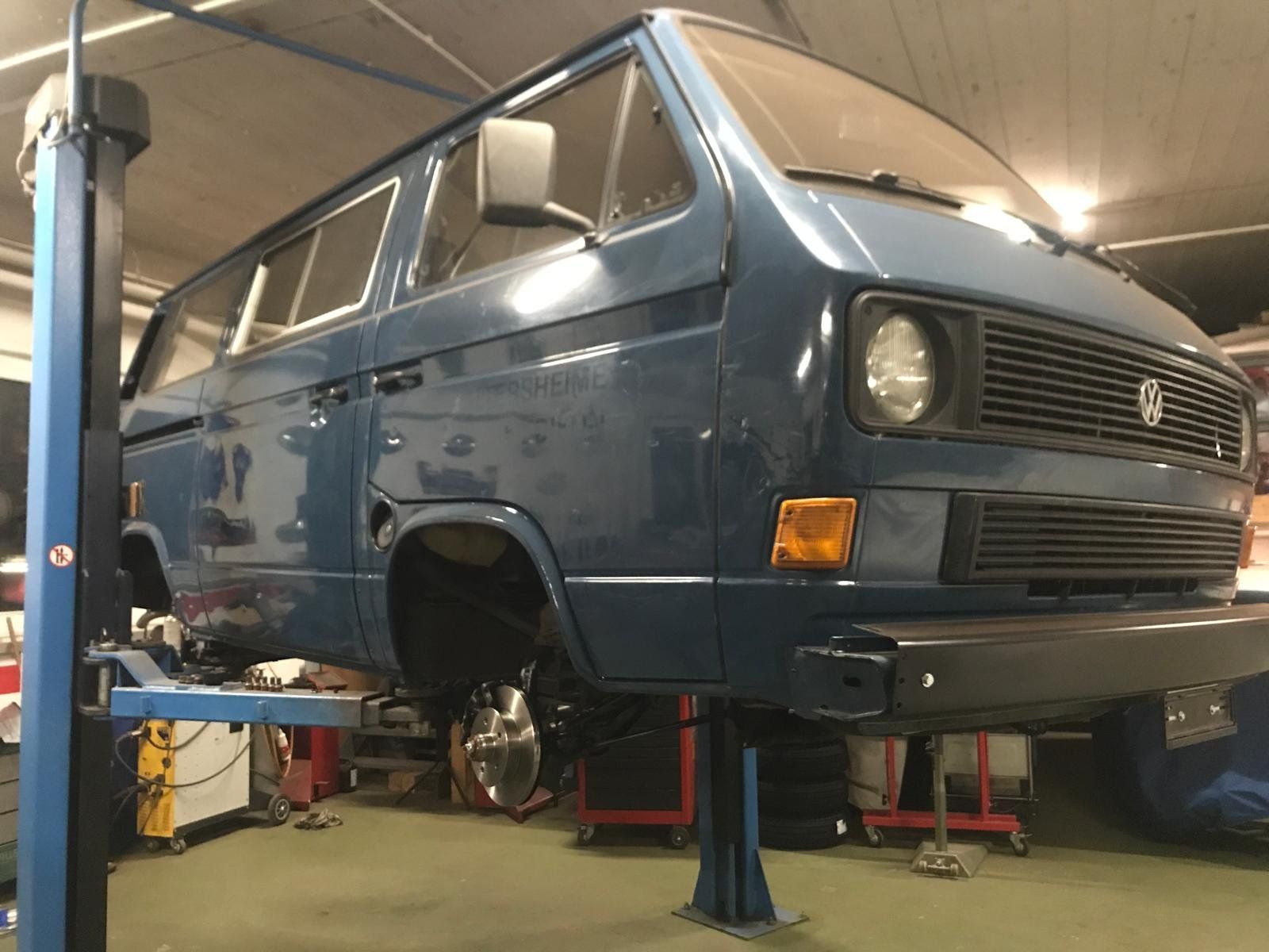 Veicoli commerciali: VW Bus T3 Caravelle – Usato da Elgg venduto da florettmann 1