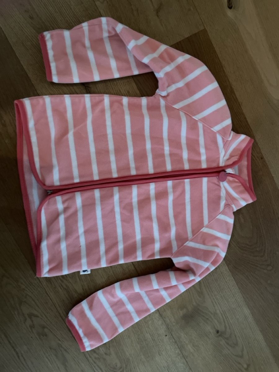 Tchibo Giacche & Cappotti: Tchibo Fleece Grösse 110/116 – Usato da Düdingen venduto da Jensternli