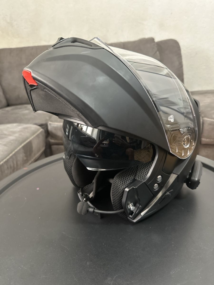 Sena Caschi & visiere: Sena outsrush r klapphelm mit Cardo Freecom 2x Intercom – Nuovo (secondo la descrizione) da Zürich venduto da abi_ng5n 5