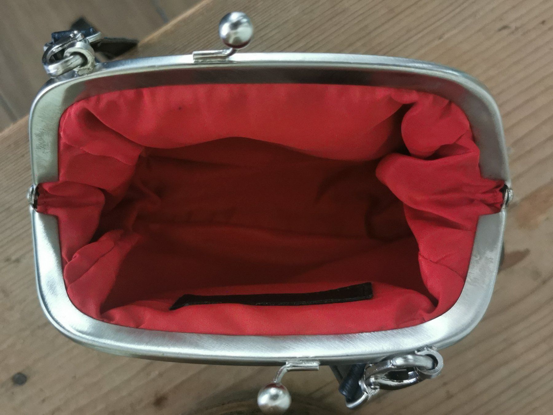 Borse da donna: Sticks and stones Kleine Ledertasche – Usato da gachnang venduto da tibus1 2