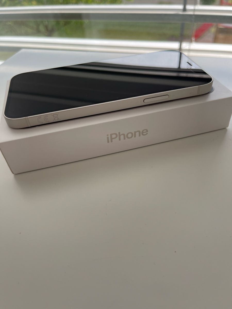 Apple Handys / Smartphones: iPhone 12 – Gebraucht aus Biel/Bienne von okidoki1981 2