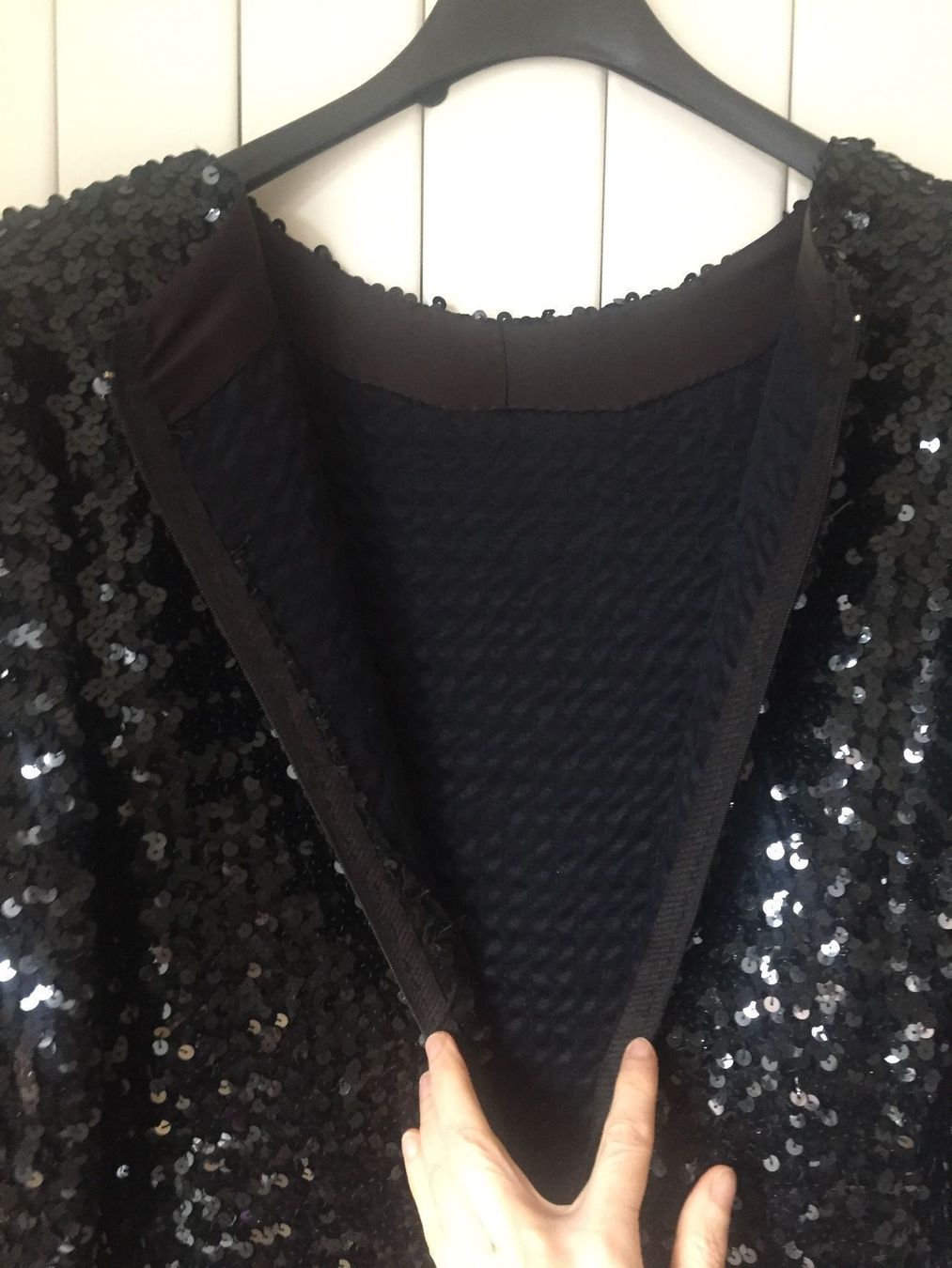 Vestiti: Robe de cocktail paillettes noir 36 – Usato da Küssnacht am Rigi venduto da CALIFRASQUI 6