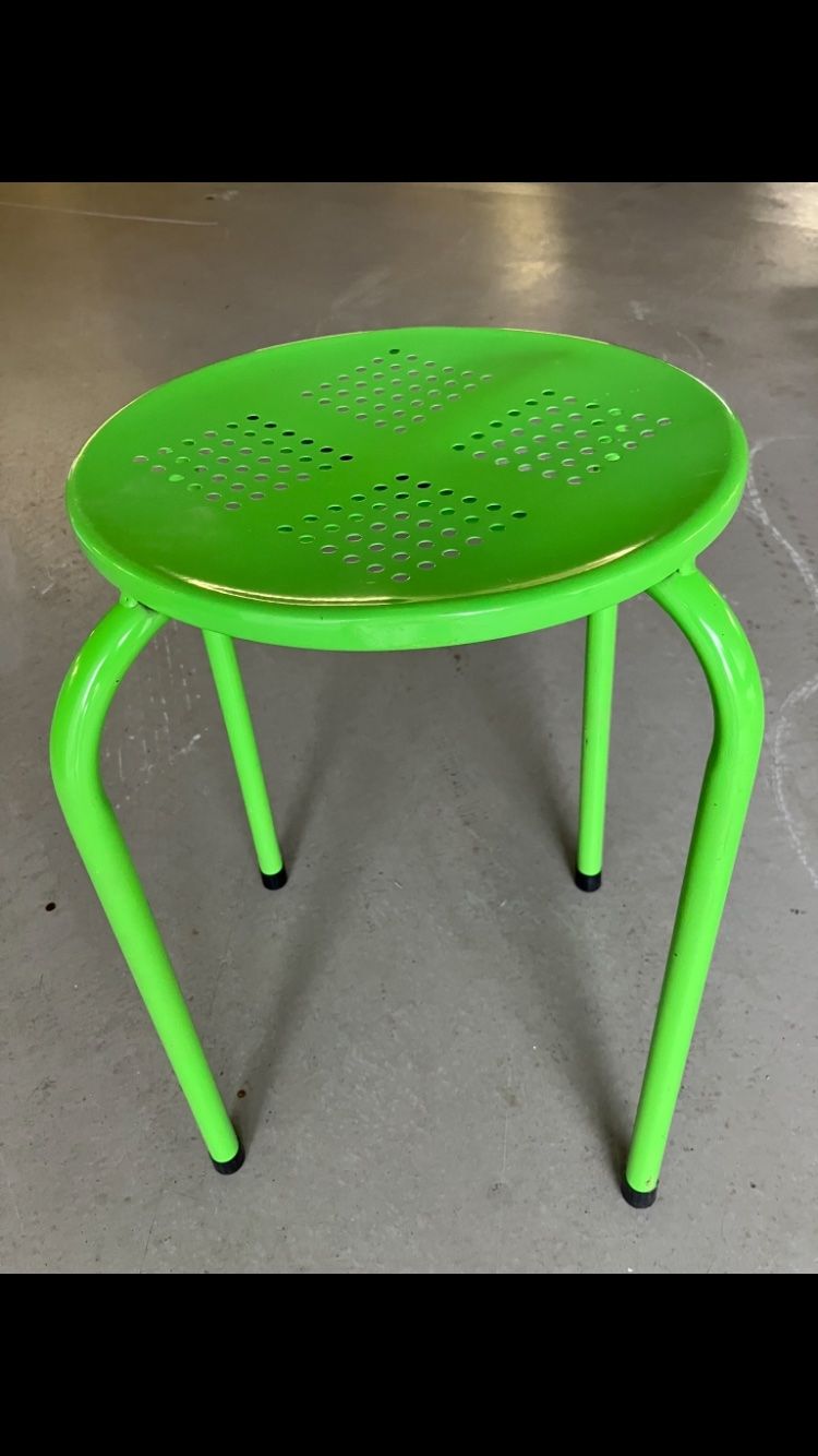 Hocker: Metallhocker – Gebraucht aus Wiesendangen von MeS30