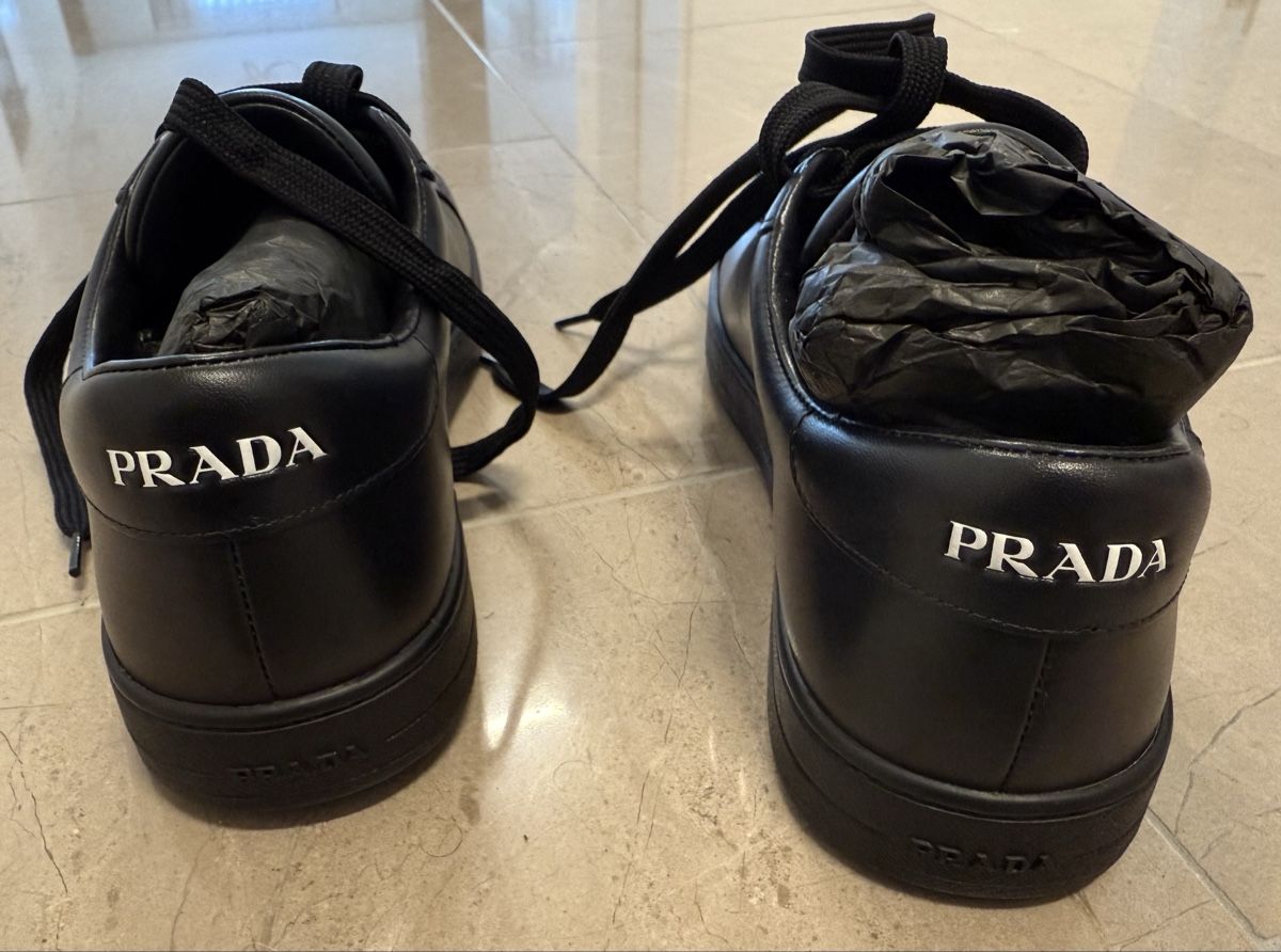 Prada Herrenschuhe: Prada Sneaker Leder Schwarz – Neu und originalverpackt aus Zürich von kavebe 2