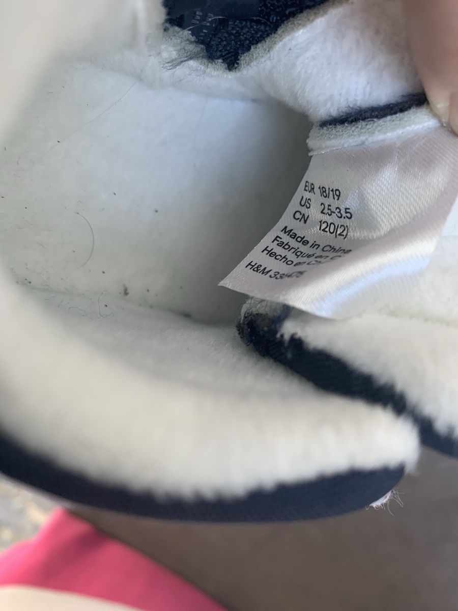 Scarpe per ragazzi: Kinder Hausschuhe dunkelblau Grösse 18/19 – Usato da Laufen venduto da Twingi33 4