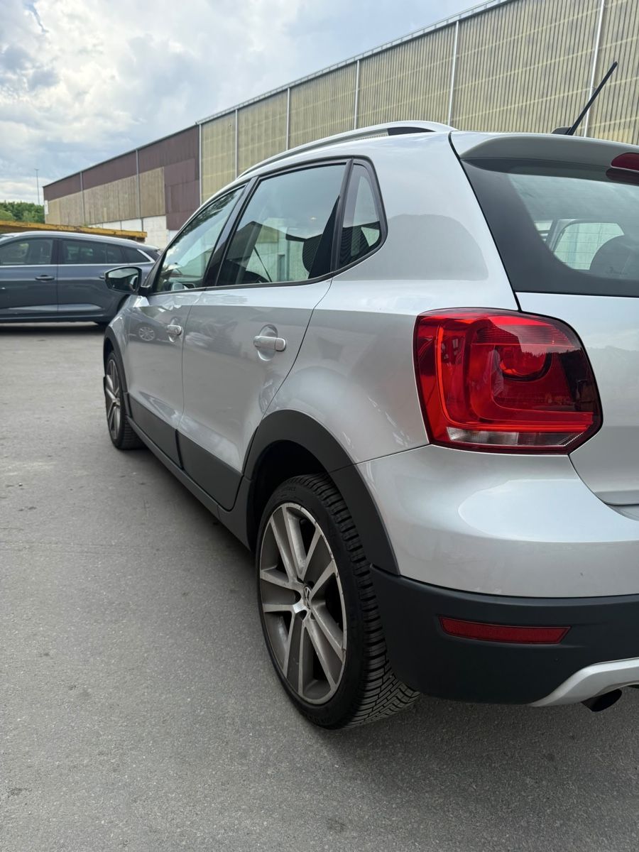 VW Automobili: VW polo Cr 1.2 TSI – Usato da Bülach venduto da muh_py6b 2