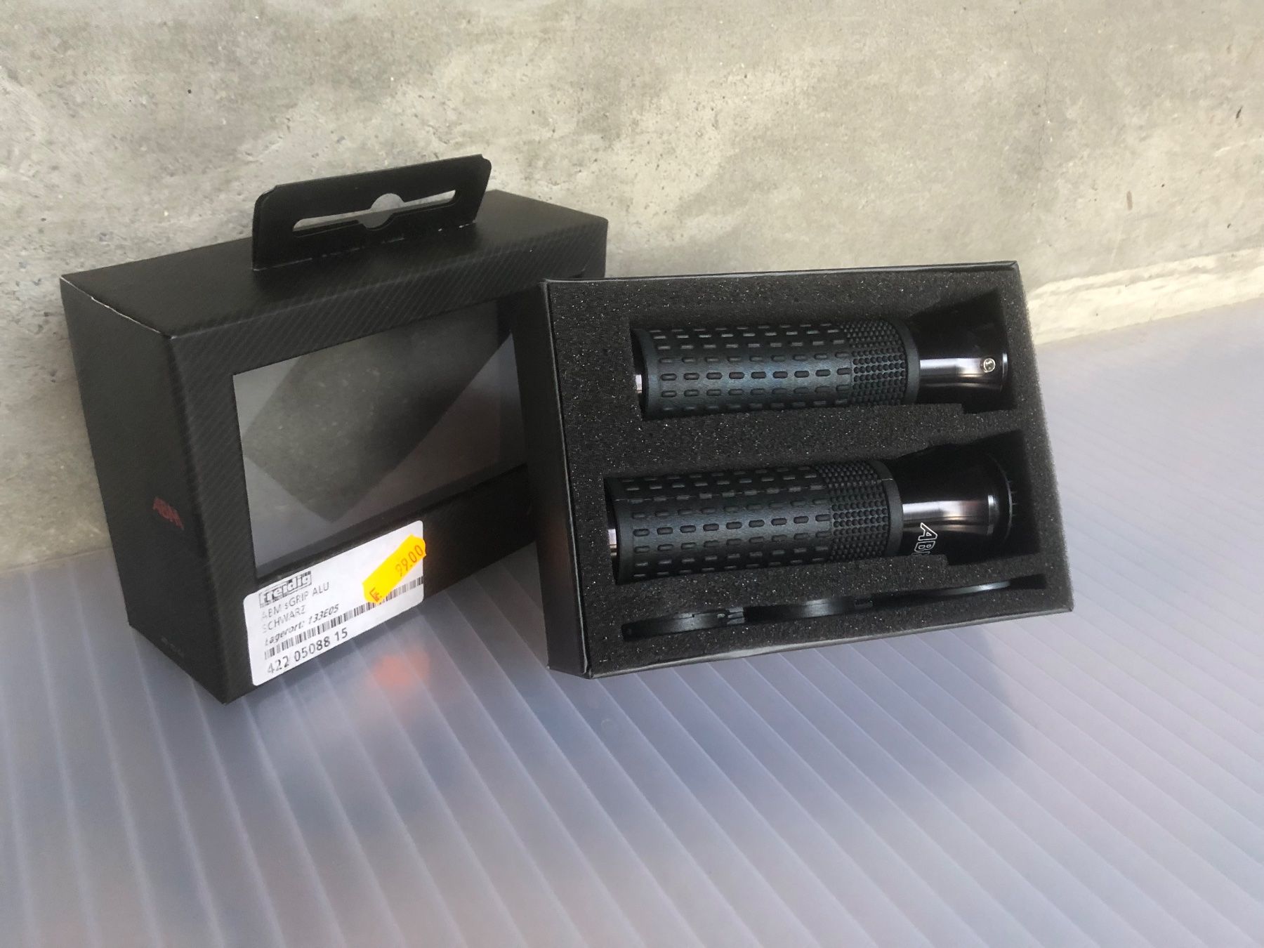 A&M Tutti i ricambio per moto: ABM Lenkergriffe schwarz – Nuovo e nell'imballaggio originale da Bösingen venduto da annick27 3