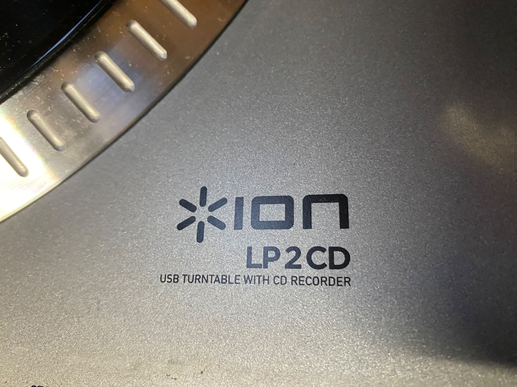 Tourne-disques: ION LP 2 CD USB TURNTABLE WITH CD RECORDER – D'occasion à Zürich par 888simon888 2
