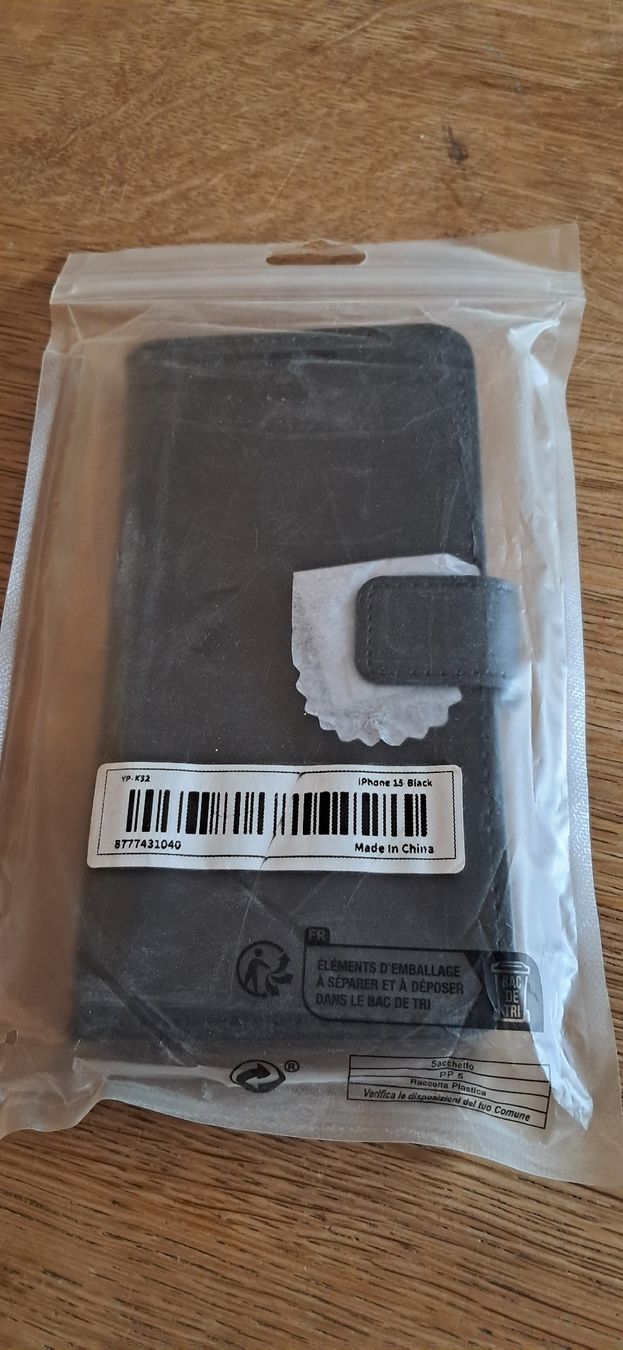 Apple Cover & Protezioni schermo: iPhone 15 Hülle – Nuovo e nell'imballaggio originale da Nidau venduto da Darkpooh 1