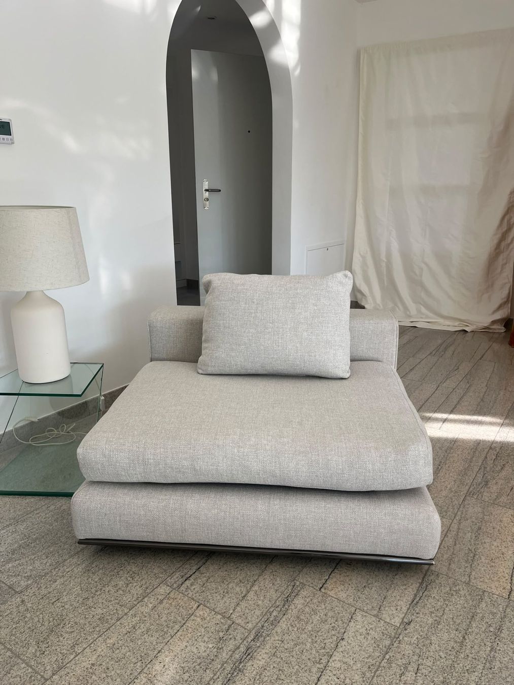 Minotti Sofas: Minotti Hamilton Sofa mit Sessel/Chaise & Ottoman – Gebraucht aus Zürich von mmr_m8yy 1