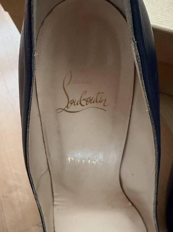 Christian Louboutin Damenschuhe: Louboutin High-Heels original – Gebraucht aus Lüterkofen von jen_gd7n 3