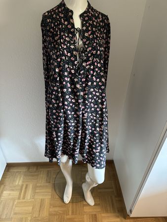 Zadig & Voltaire Silk Floral Dress, size S, Spring Sale🌸