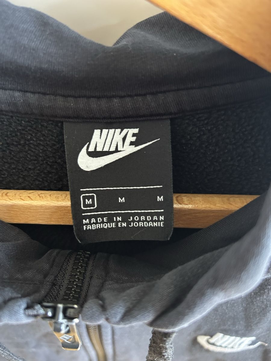 Nike Pullover & Sweatshirts: Nike Hoodie – Gebraucht aus Gwatt (Thun) von viv_k57m 2