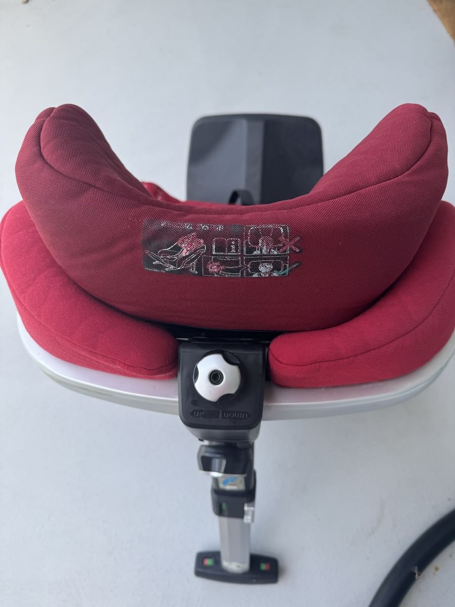Concord Seggiolini per auto: Concord reverso plus – Usato da Zug venduto da sil_j6rl 1