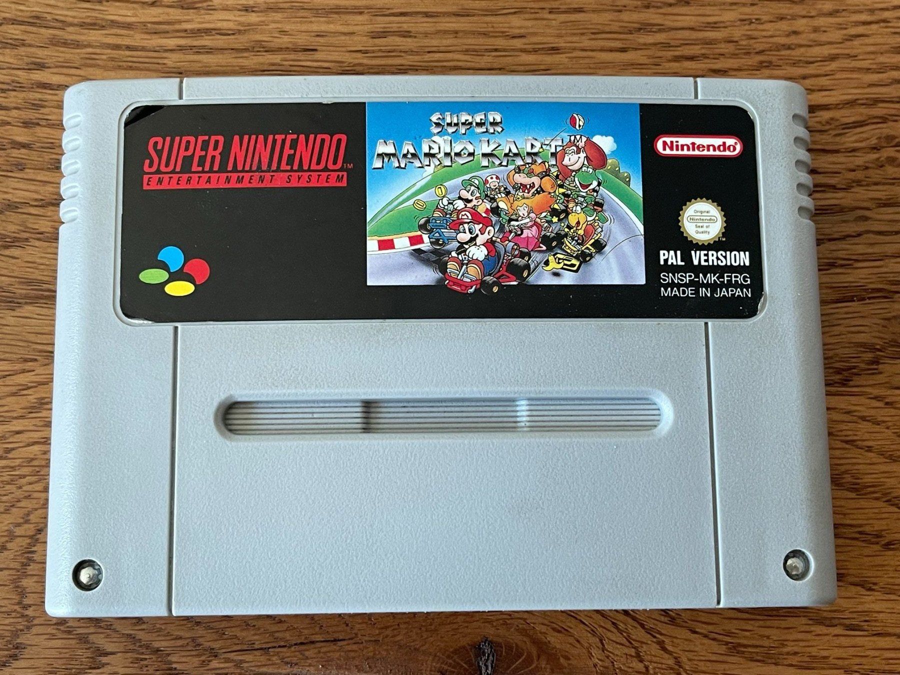 Nintendo Giochi: Snes Modul - Super Mario Kart - gebraucht – Usato da Zuerich venduto da Dorsi
