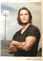 Taylor Kitsch Autogramm signiert Foto 13x18cm