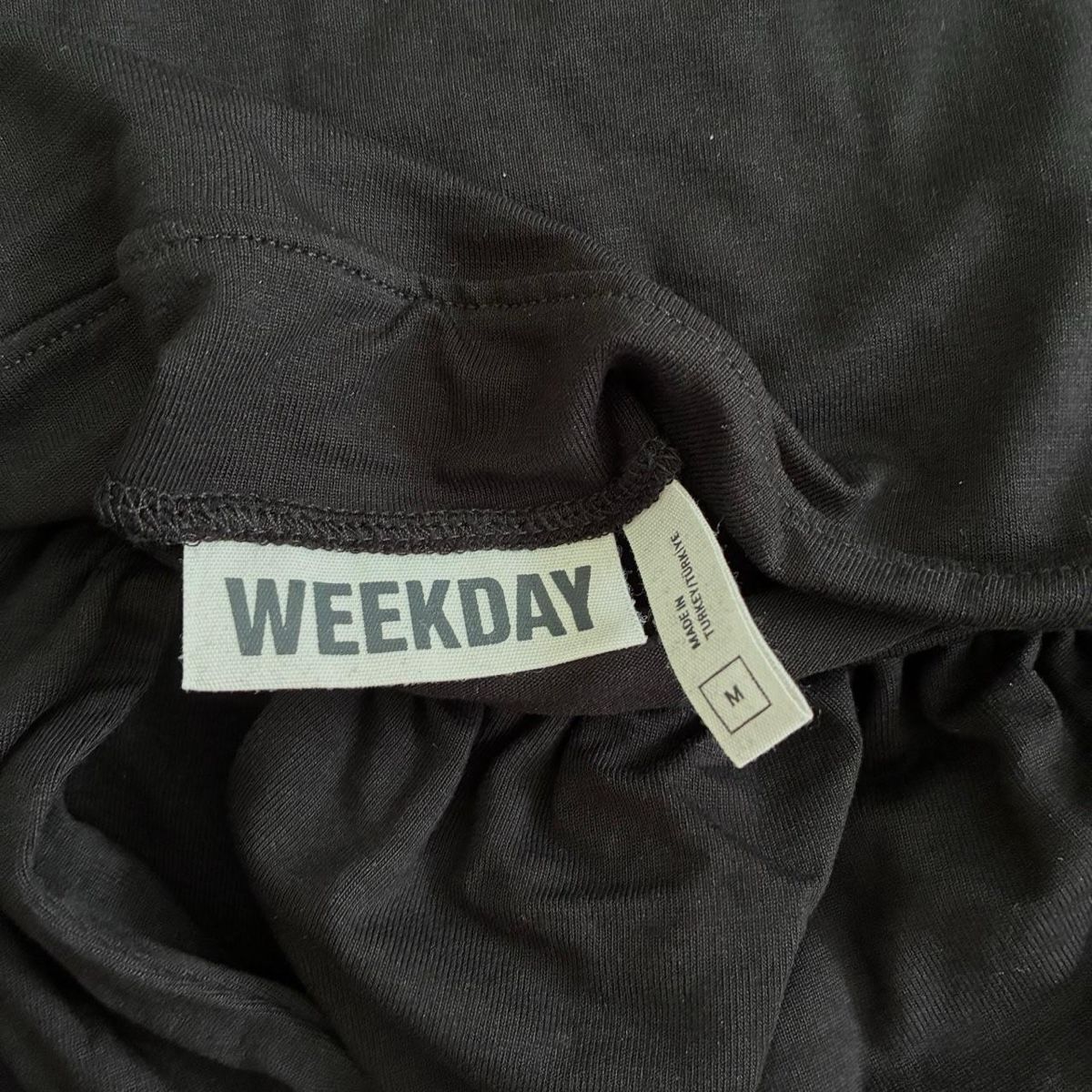 Weekday Vestiti: weekday deep halter neck mini dress- size M – Nuovo (secondo la descrizione) da Zürich venduto da h_studio_edit 1