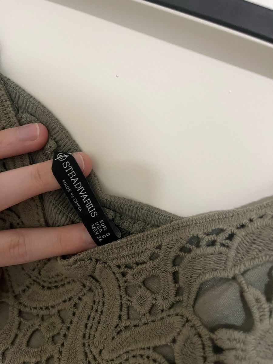 Stradivarius Top: green & black stradivarius lace crop top – Nuovo (secondo la descrizione) da Füllinsdorf venduto da si.ja.35 1