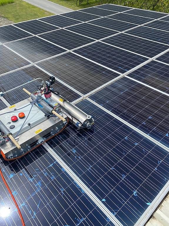 Sonstiges für Haushalt & Wohnen: Robot de nettoyage professionnel panneaux solaires MMSolar2 – Gebraucht aus Vollèges von terre77