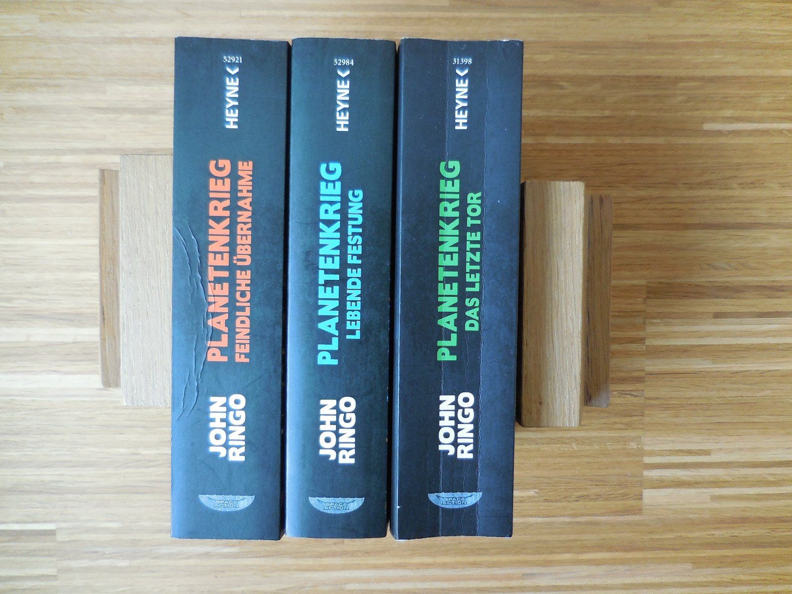 Libri: sf Taschenbücher – Nuovo (secondo la descrizione) da Waldstatt venduto da 37bernhard79 2