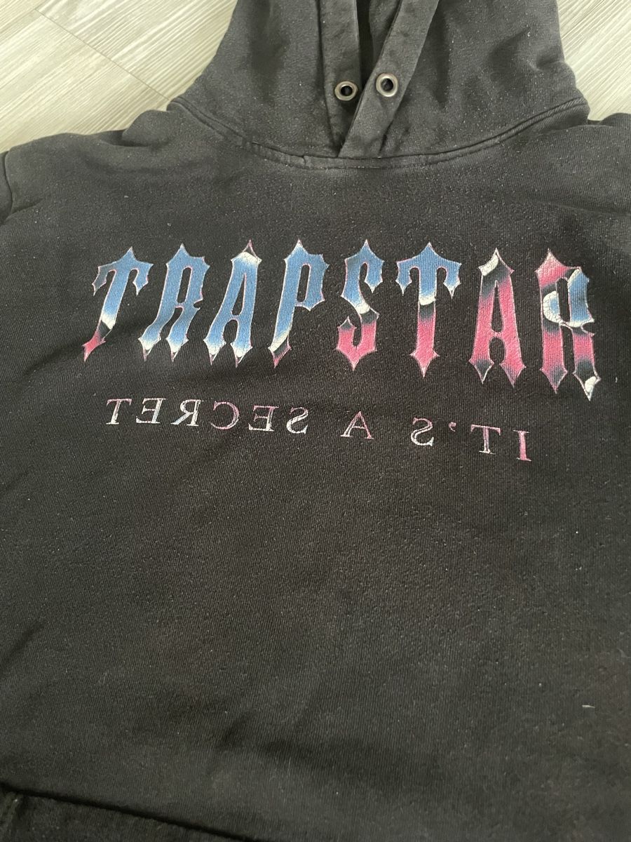 Trapstar Maglioni & Felpe: Trapstar Hoodie – Usato da Safnern venduto da MaisonLouis 1