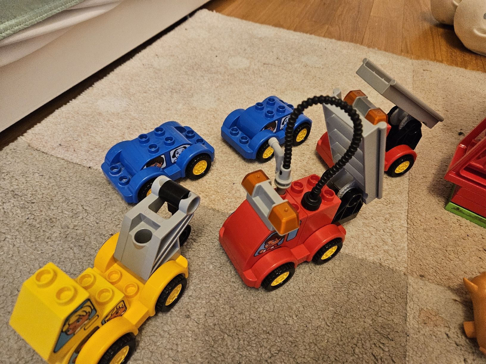 Lego Kit di costruzioni: Duplo blocks and figures - Fireman, Zoo, Peppa Pig – Usato da Lausanne venduto da ilo_692v 2