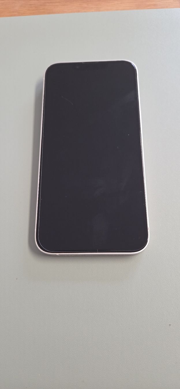 Apple Handys / Smartphones: Iphone 14 mit Verpackung und Quittung  – Neu (gemäss Beschreibung) aus vaduz von AnnaR1356 1