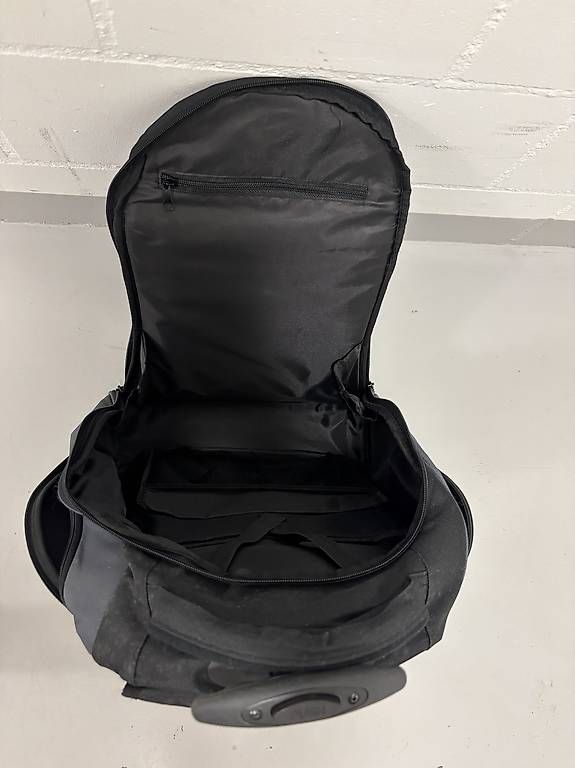 Zaini: Rucksack mit Rollen und Haltegriff – Usato da Thun venduto da Globi55 2