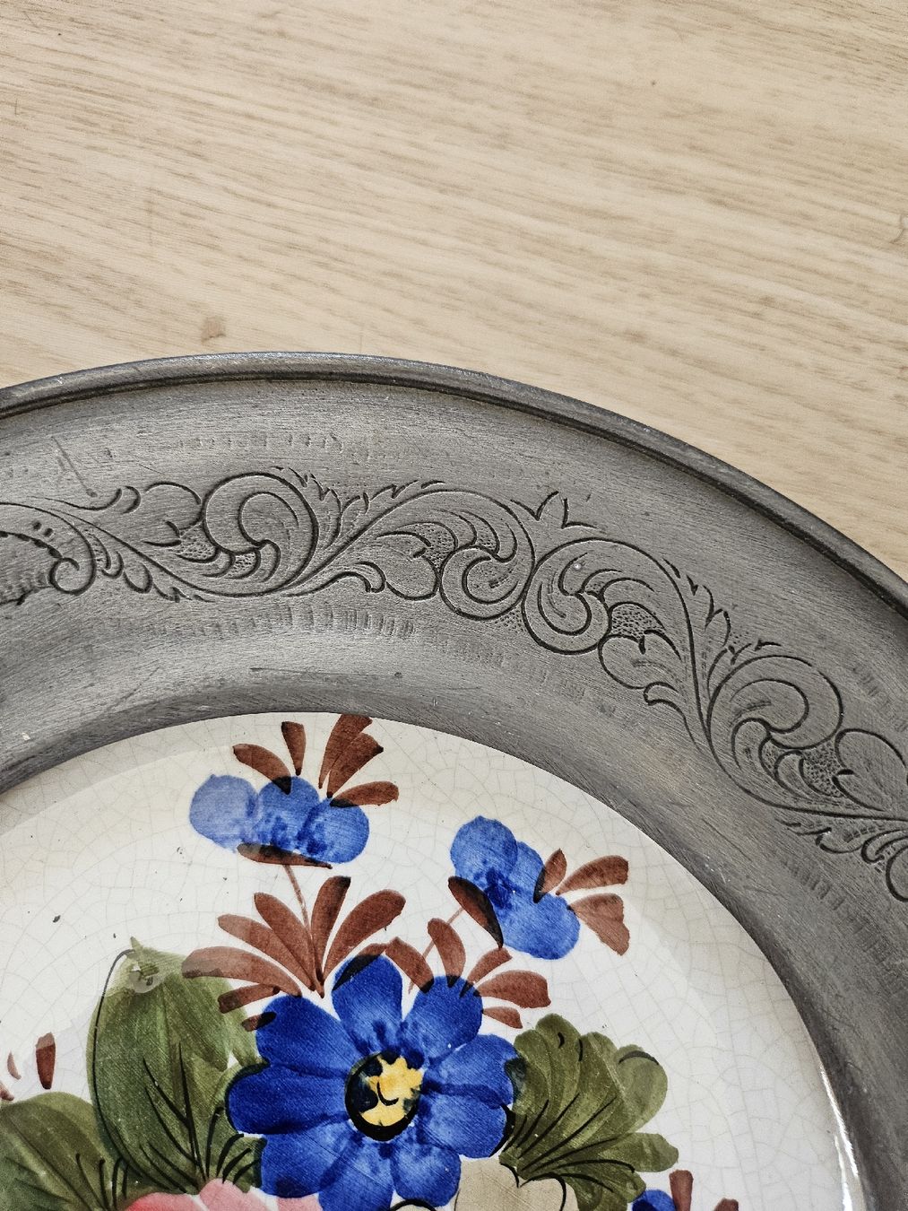 Piatti: Superbe Assiette décorative Vintage – Usato da La Joux FR venduto da car_ck96 2