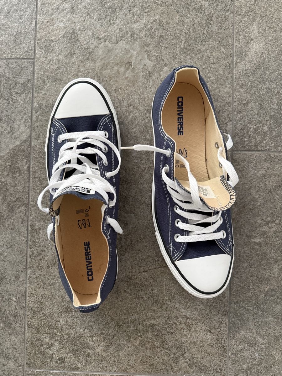 Converse Chaussures hommes: Converse Chucks All Star NEU US 10.5 – Neuf (Voir description) à Schübelbach par Coopers6 1