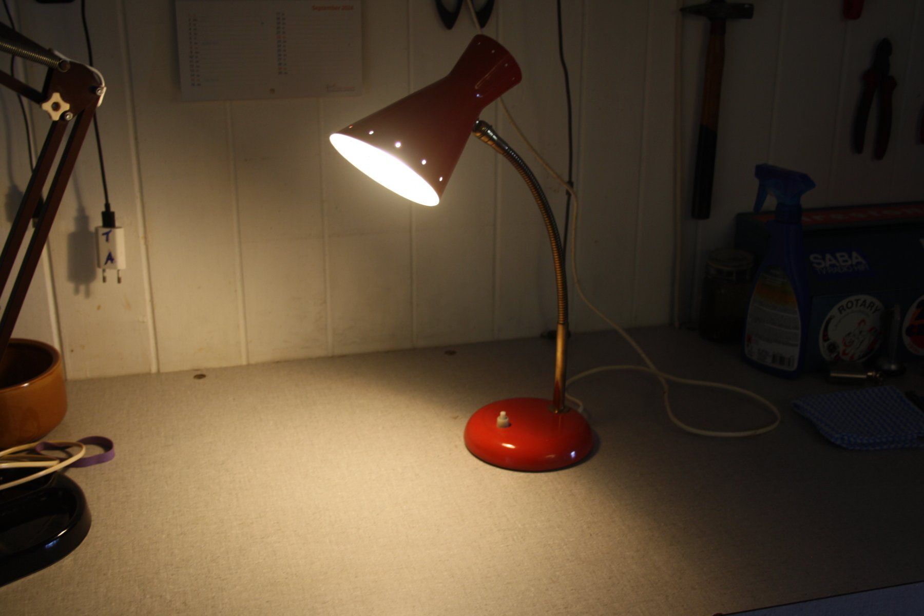 Lampade: Vintage Designklassiker Lampe Tischlampe – Usato da Wauwil venduto da Pneuedy 2