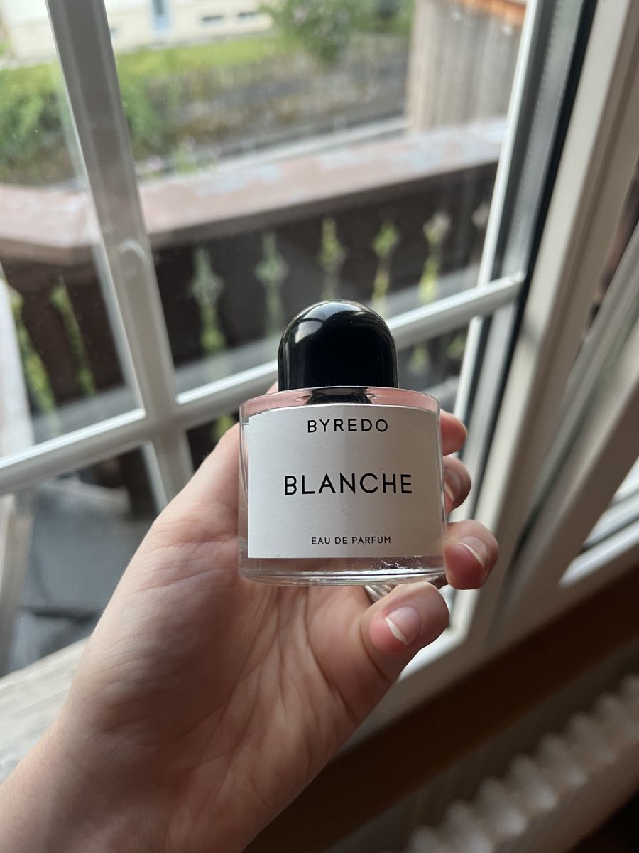 Byredo Parfum & Eau de Toilette: Byredo Blanche – Gebraucht aus Näfels von nat_y6ms