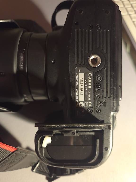 Canon Kamera: Canon EOS 60D mit Tamron 28-200mm Objektiv / Ladegerät – Gebraucht aus Illnau von Spartan226 1