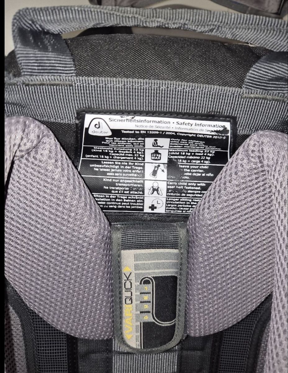 Deuter Bauch- & Rückentragen: Deuter Kindertrage - Wanderrucksack – Gebraucht aus Oftringen von Studi_Kobra 2