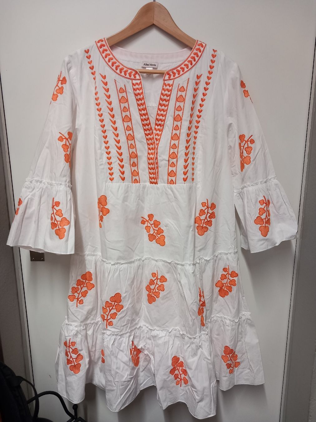 Alba Moda Vestiti: Sommerkleid Alba Moda Gr.42 – Usato da Gwatt (Thun) venduto da umwelt-brocki