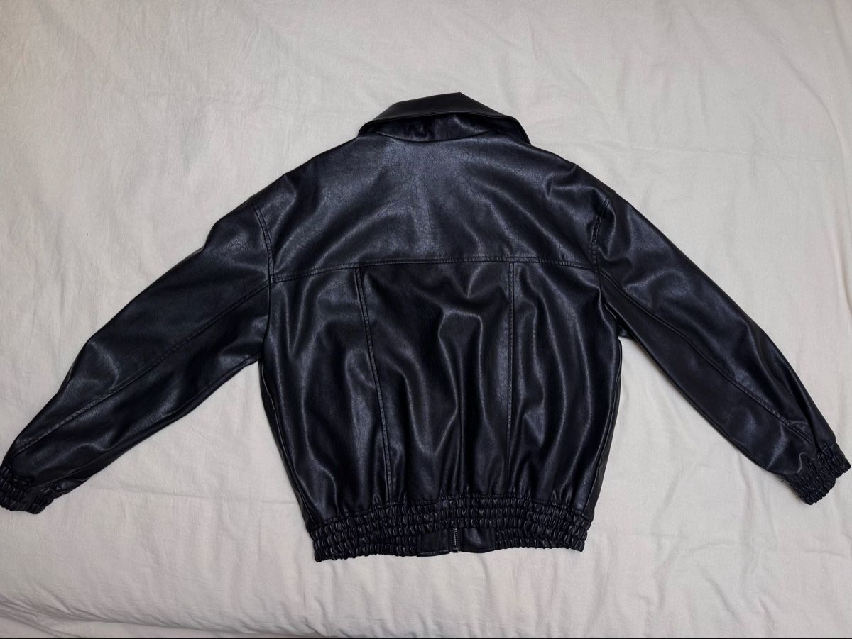 Pull&Bear Vestes: Pull&Bear Lederjacke black – D'occasion à Sissach par jameliagr 2