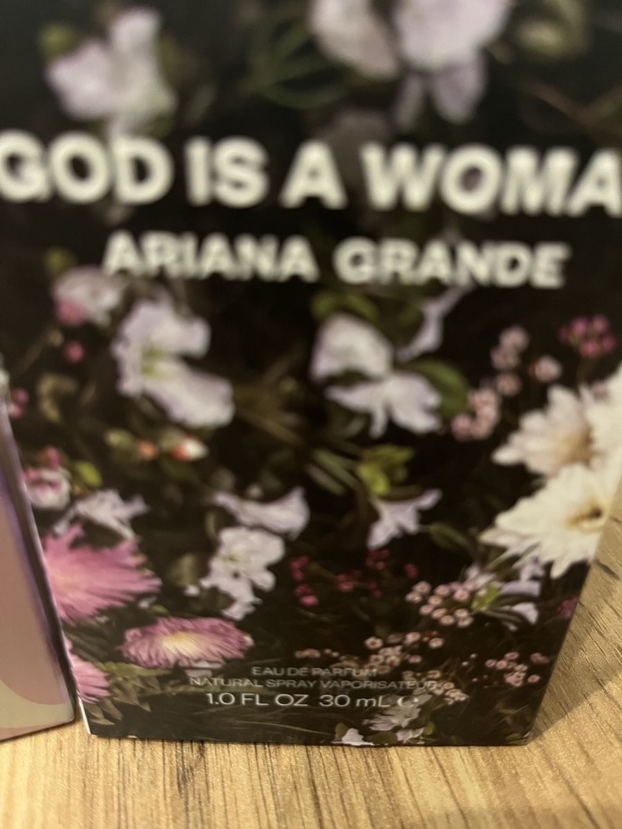 Profumi & Eau de Toilette: Ariana Grande Parfüm – Nuovo (secondo la descrizione) da Basel venduto da alisha.beuggert 1