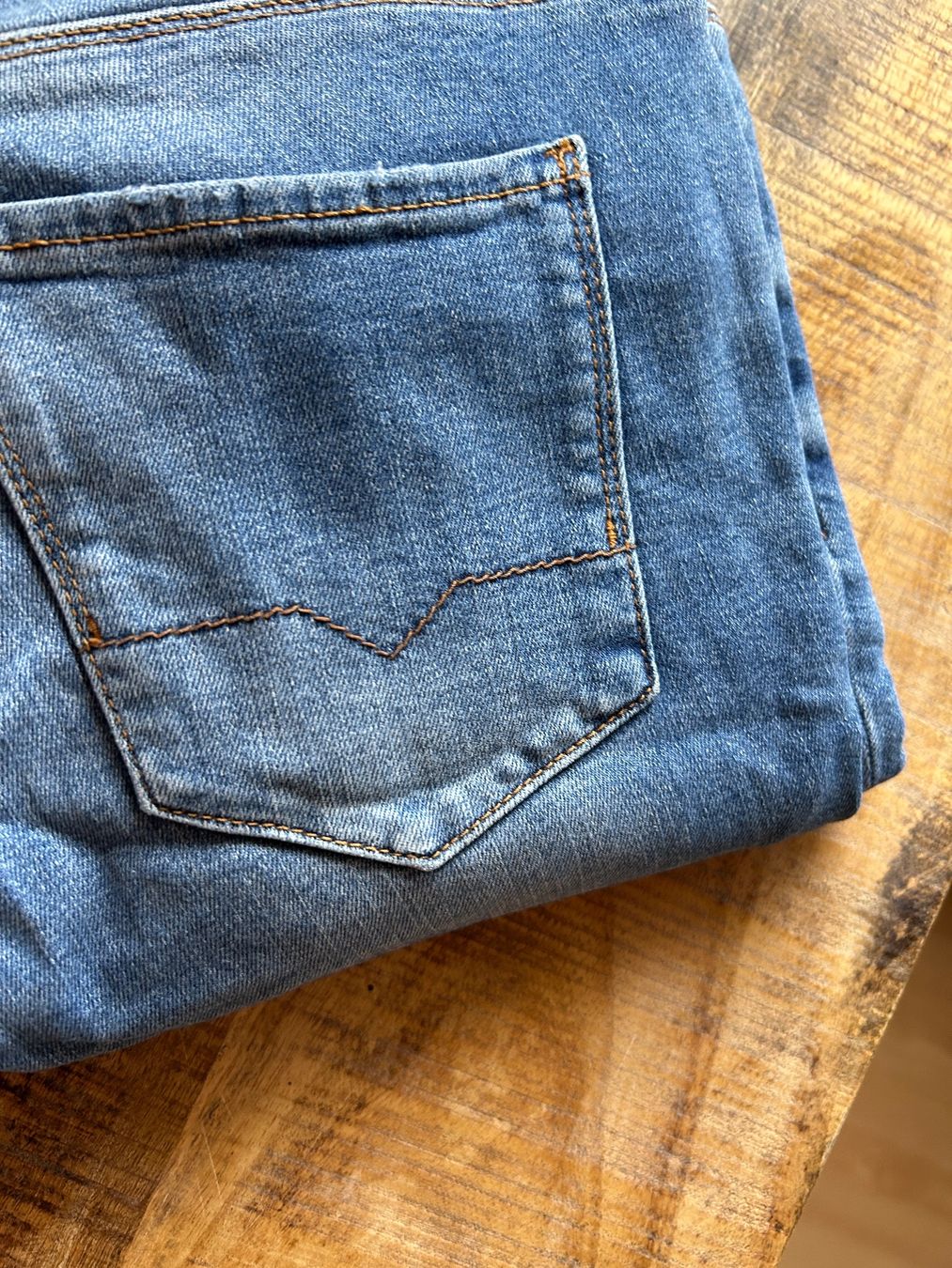 Hugo Boss Jeans: BOSS Skinny Jeans - W27 – Gebraucht aus Illnau von Monkky 5