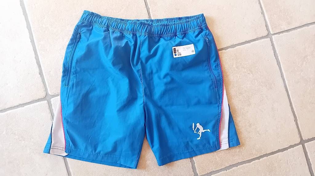 Pantaloni: Short Scoot2Street S2S / 152 – Usato da Juriens venduto da Twist03
