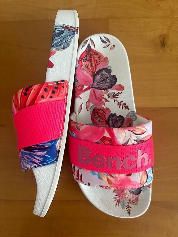 Bench Chaussures filles: Bench Slide Sommerschuhe Gr. 36 – D'occasion à Dietlikon par Pmt_zh 3