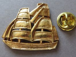 PIN, SEGELSCHIFF SCHMUCKPIN, goldfarben