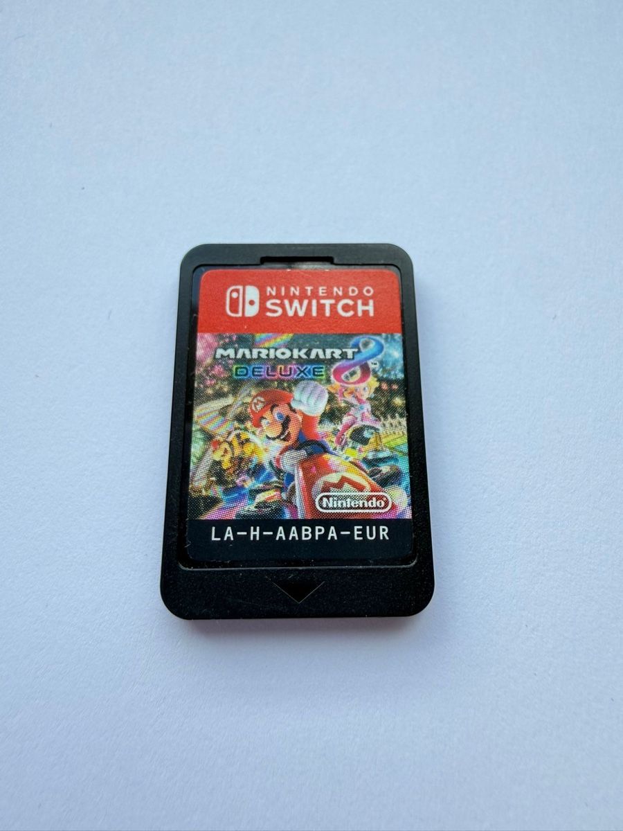Nintendo Spiele: Mario Kart 8 Deluxe / Nintendo Switch – Gebraucht aus Läufelfingen von Seraphim13