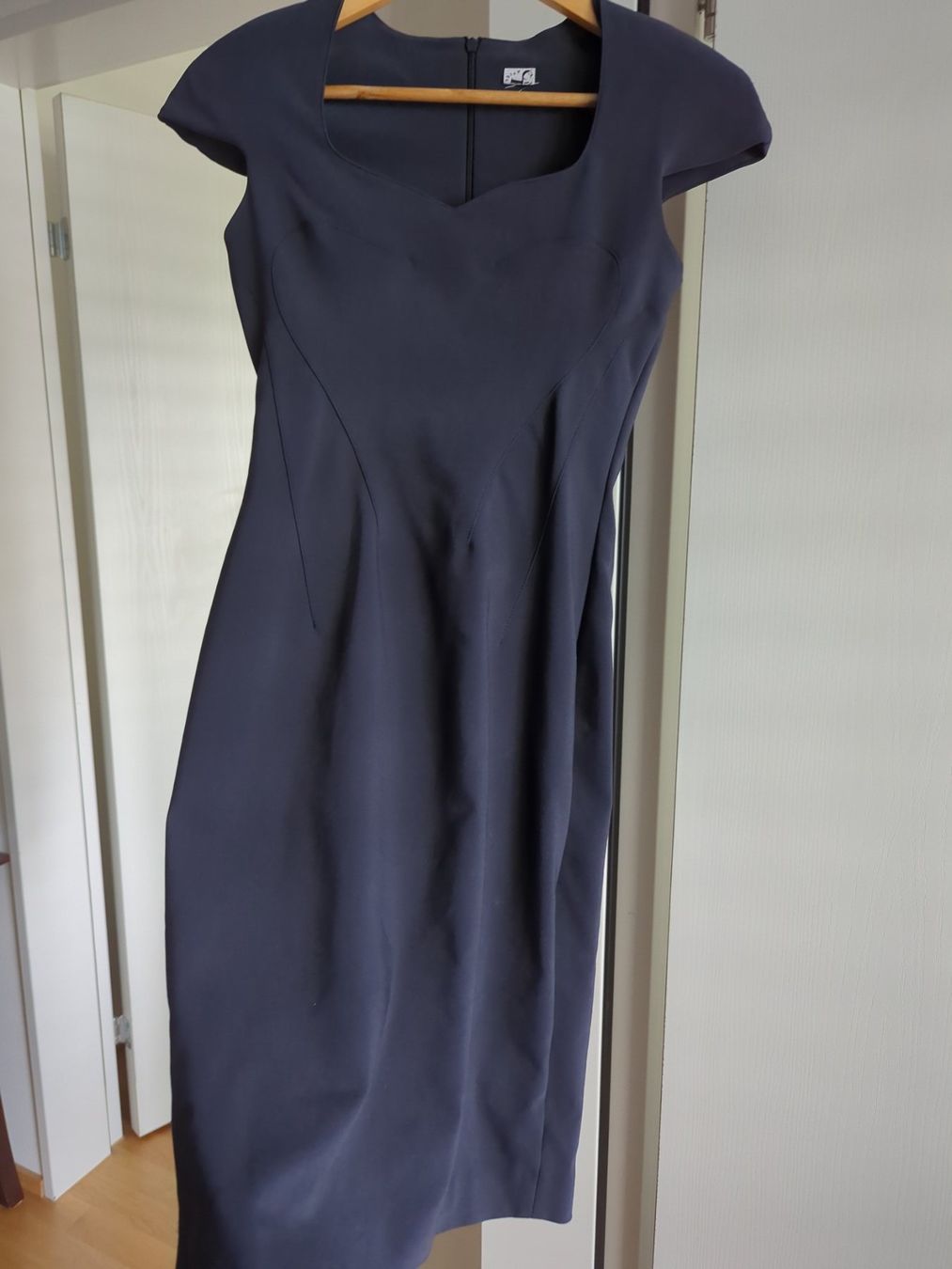 Kleider: Elegantes Kleid/ Gr. 34 top Zustand – Neu (gemäss Beschreibung) aus Zug von sunshinestateofmind 1